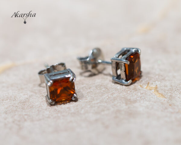 Hesonite Garnet Studs