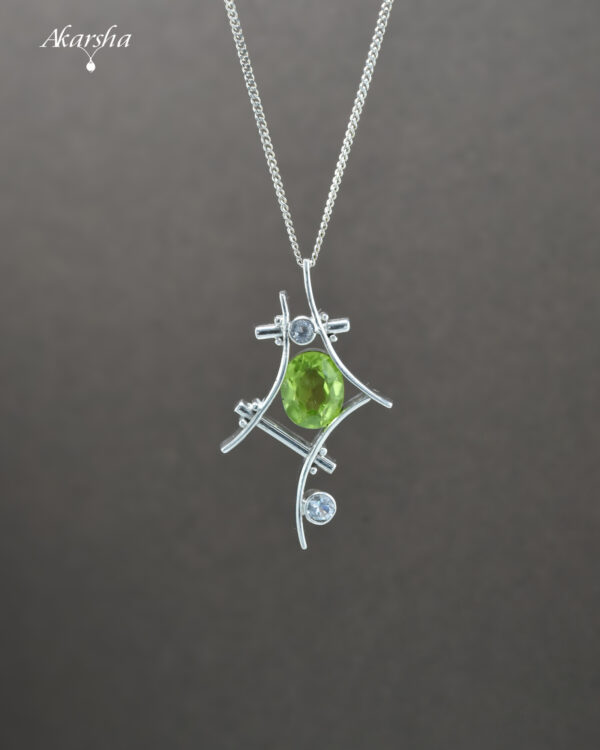 Peridot & White Topaz Pendant